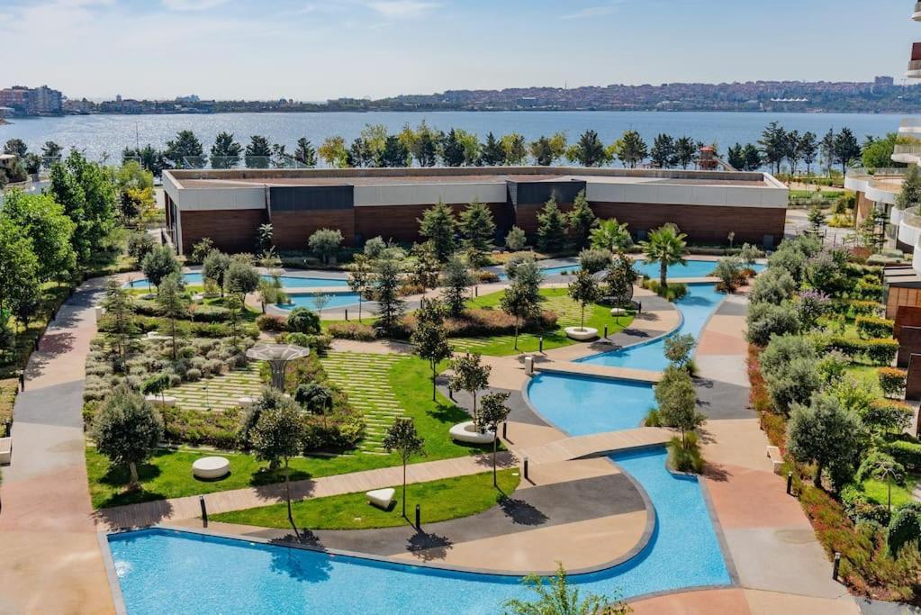Golden Stones House Sea And Lake View อิสตันบูล ภายนอก รูปภาพ