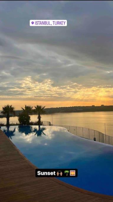 Golden Stones House Sea And Lake View อิสตันบูล ภายนอก รูปภาพ